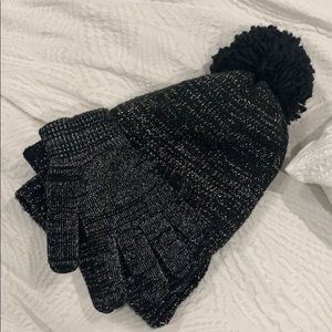 Hat and gloves